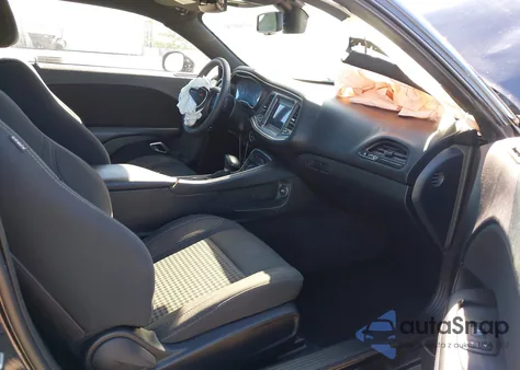 2018 Dodge Challenger Sxt из США, поврежденный, VIN 2C3CDZAG3JH262985